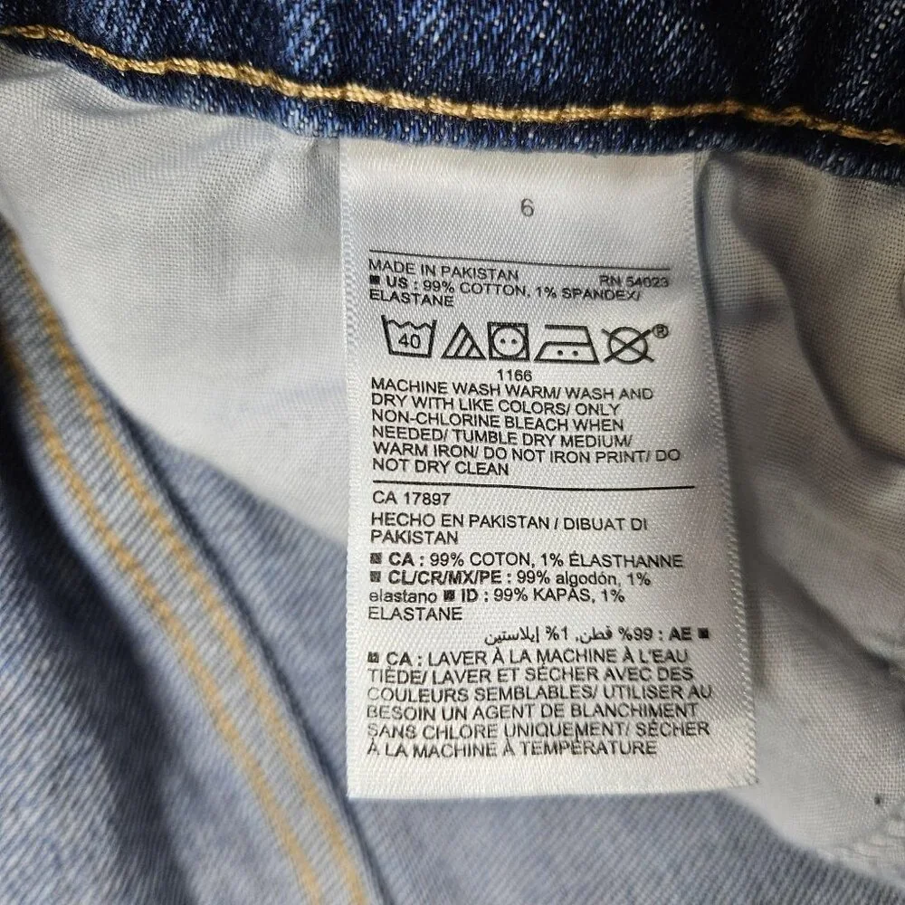 Old Navy High‎ Rise Sky-Hi Straight Jeans Womens 6 Medium Wash Distressed Denim